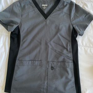 Women’s Scrub Set